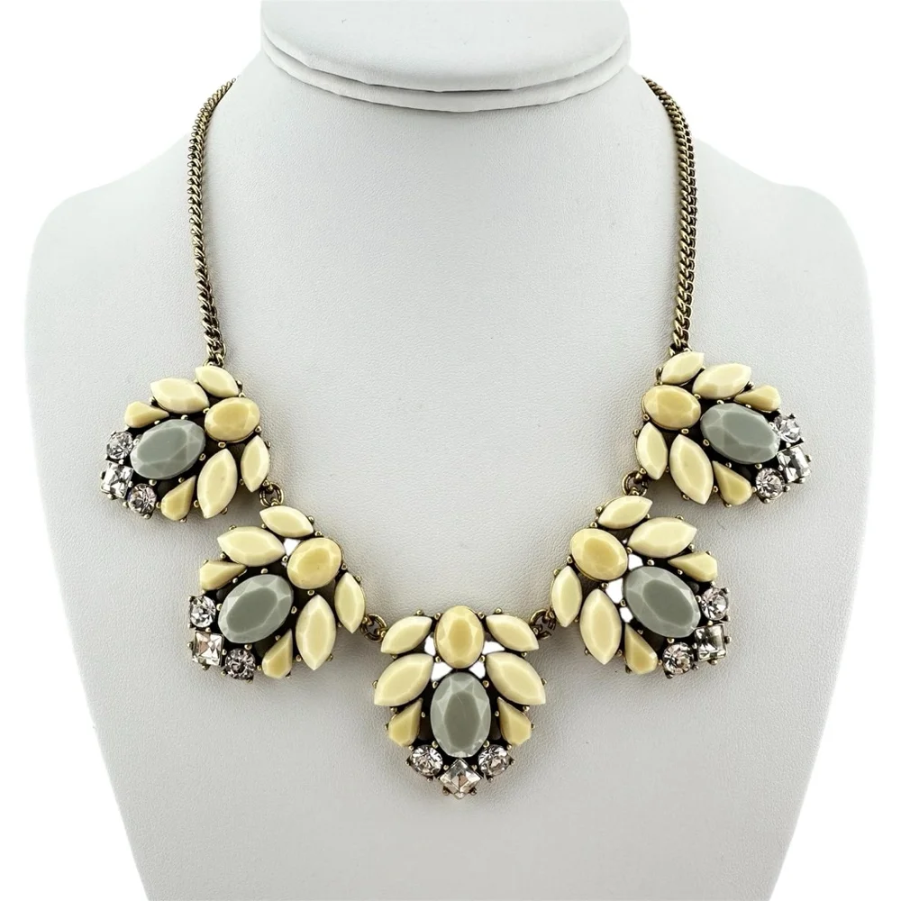 Vintage J. Crew Necklace Cream and Grey Statement